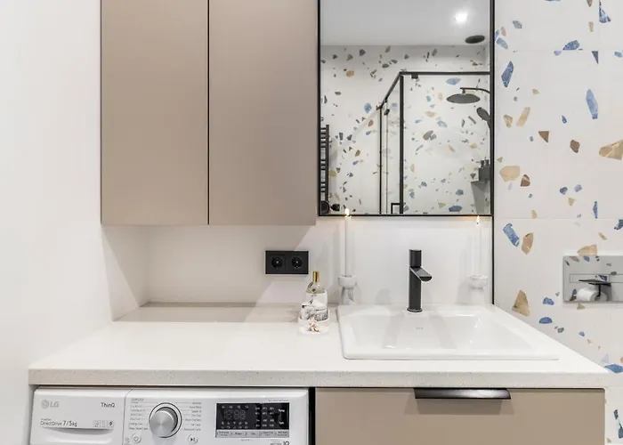 Apartment Sigmund Freud Dream